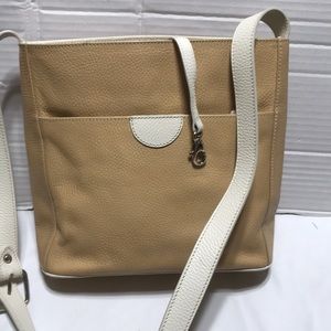 Eximious pebble leather shoulder bag. Made in Italy. NWOT